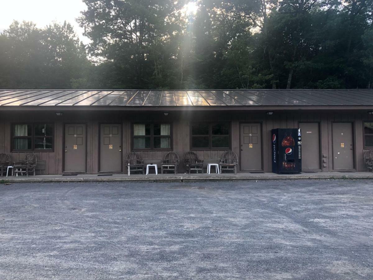 Nassau Motel 乔治湖 外观 照片